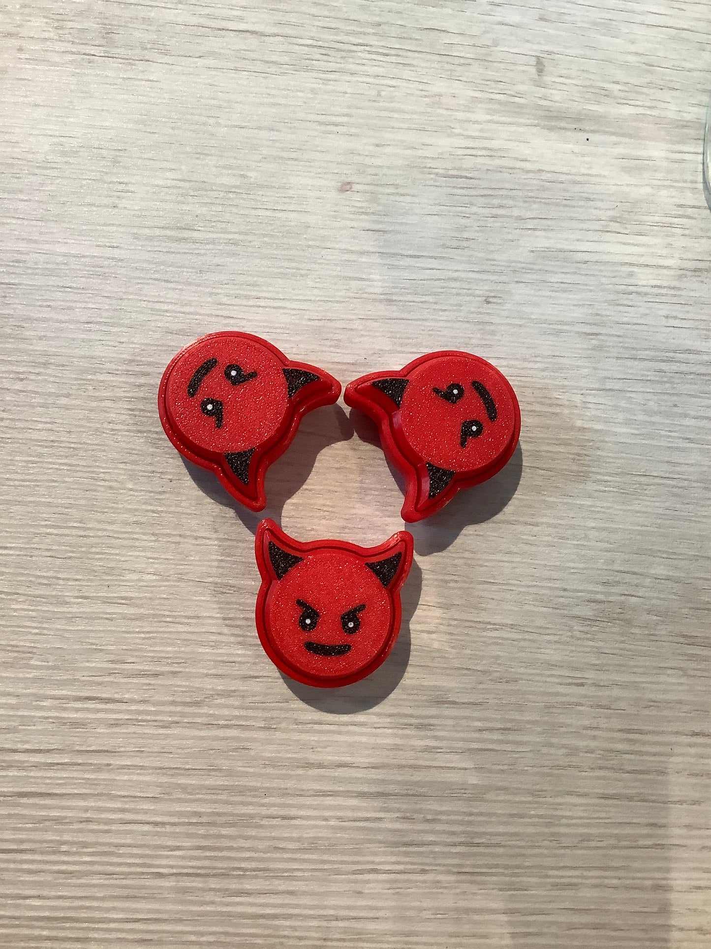 Suggestive Emojis Keyboard Clickers (Single Clicker)